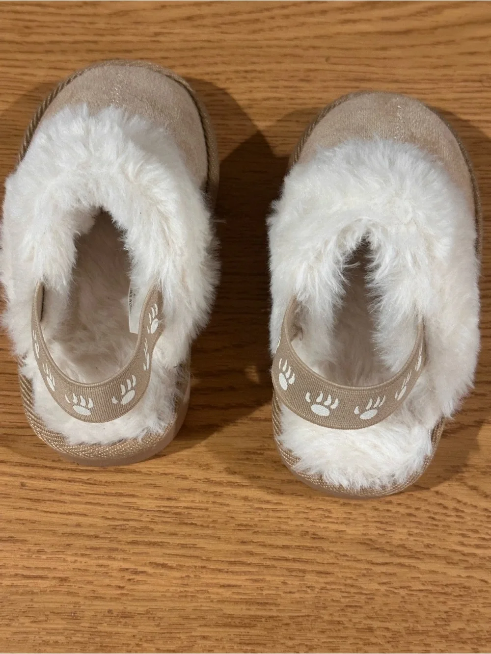 BEARPAW Kids Girls Faux Fur Slippers Size 6 Beige White Slingback Cozy Shoes